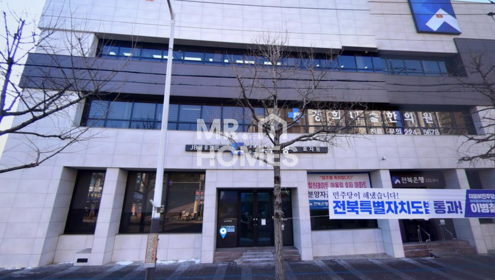 전북 전주완산구 효자동1가 전주시 완산구 효자동1가 효자한신휴플러스 인근 2층 상가 임대 월세 매물번호 10301 사진 1