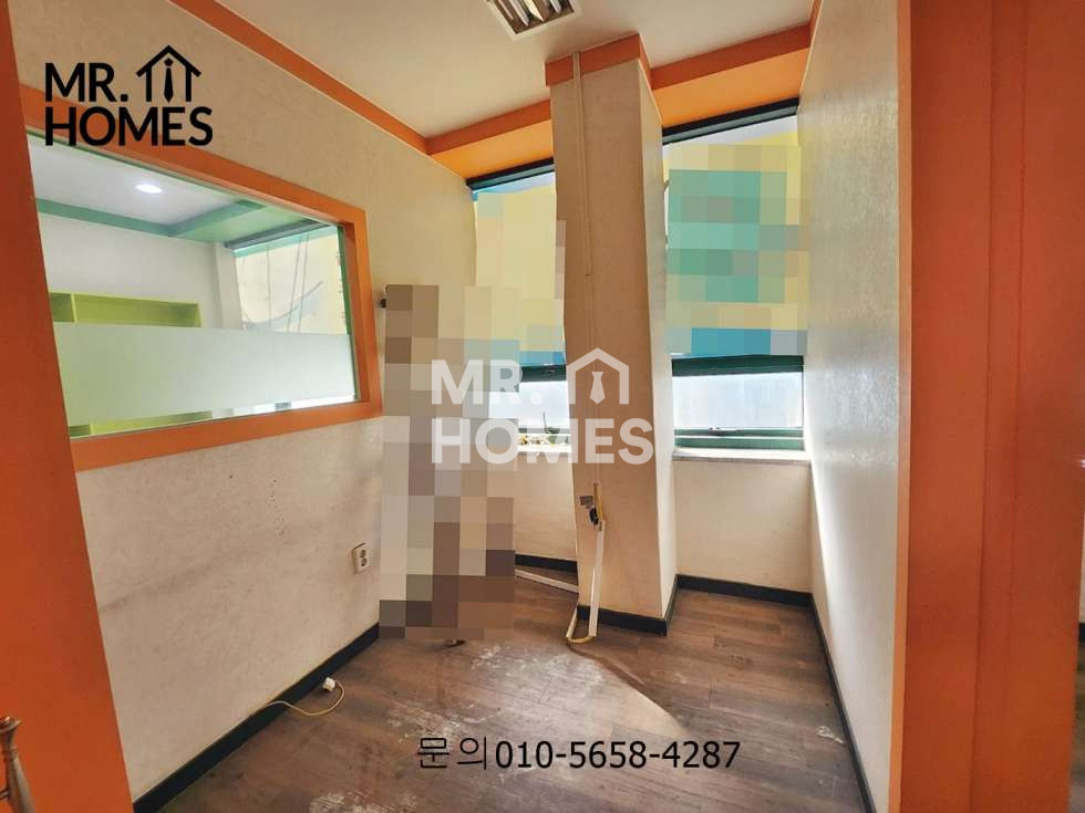 전북 전주완산구 서신동 전주 서신동 대로변위치의 상가건물 3층 무권리상가임대 월세 매물번호 11128 사진 2