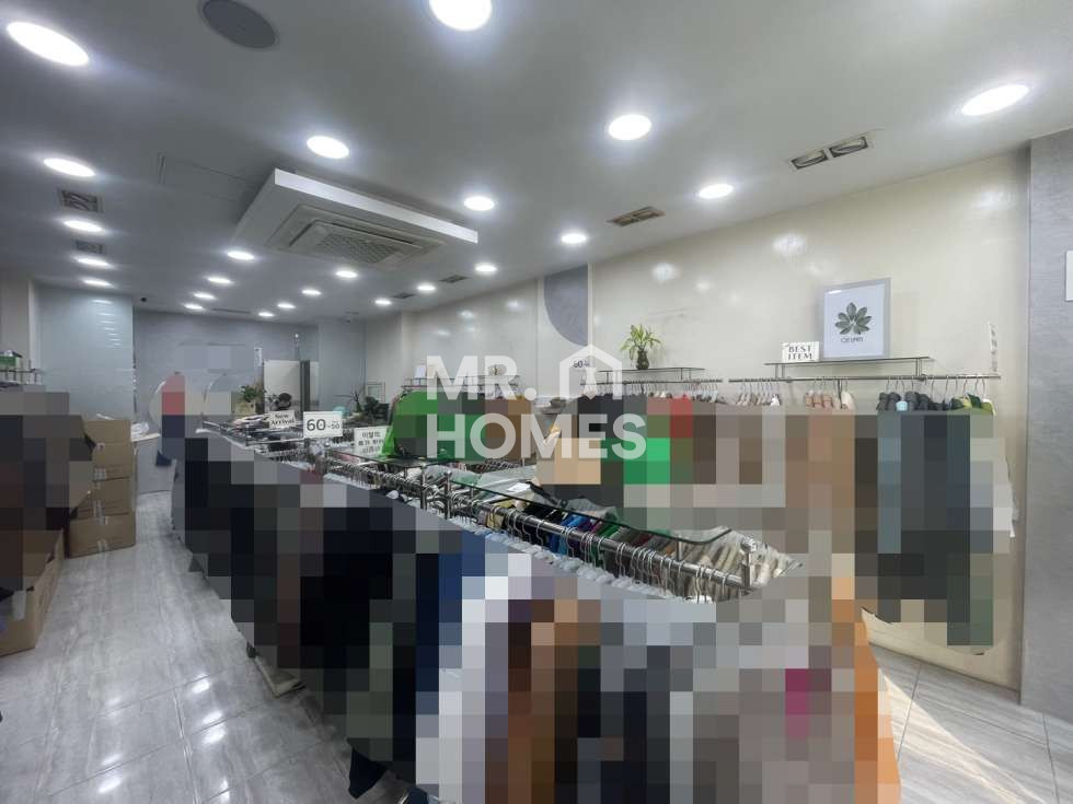 전북 전주완산구 삼천동1가 삼천동1가 완산소방서 대로변 1층 옷가게 임대 월세 매물번호 11133 사진 2