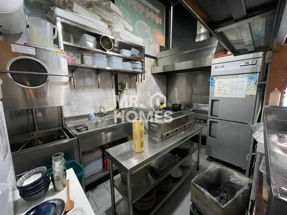 전북 전주완산구 효자동3가 신시가지 비보이광장 무권리 일반음식점 상가 임대 월세 매물번호 11727 사진 1