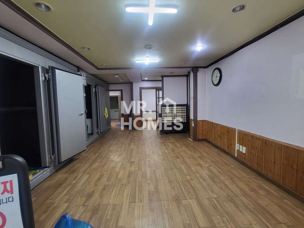 전북 전주완산구 서신동 전주 서신동 넉넉한 1층 상가 임대 월세 매물번호 12979 사진 2