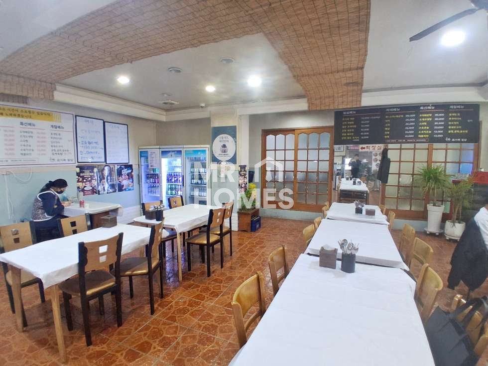 전북 전주완산구 서신동 전주 서신동 먹자 골목내 1층 상가 임대 ! 월세 매물번호 13048 사진 1