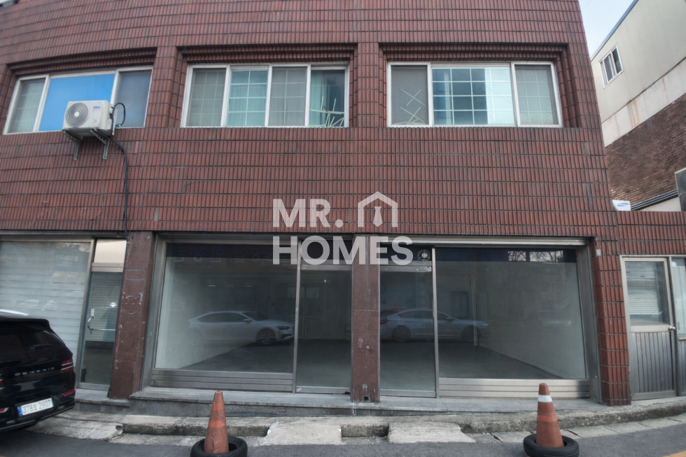 전북 전주덕진구 금암동 전주 전북대 치과대학근처 백제대로 1 코너층가 월세 매물번호 13164 사진 2