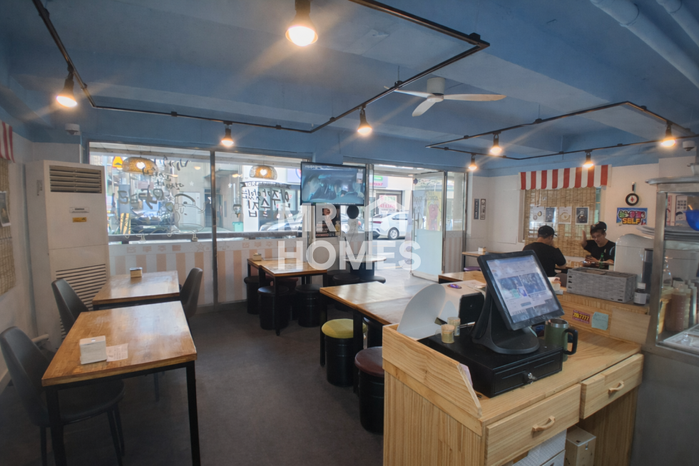 전북 전주완산구 서신동 전주 서신동 먹자골목내 (샘물맥주사거리 근처) 상가 임대 월세 매물번호 13334 사진 2